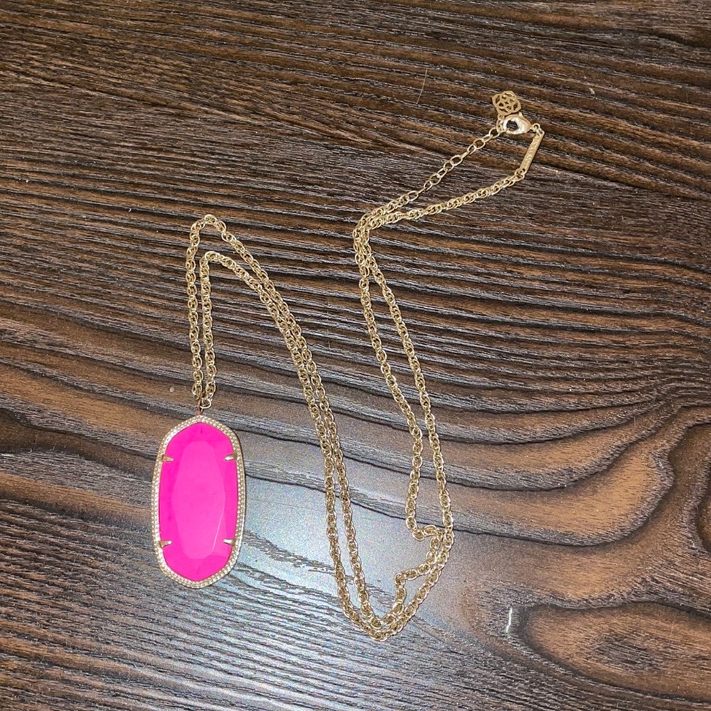 Kendra Scott Necklace
